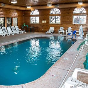 Quality Inn & Suites Loves Park Near Rockford